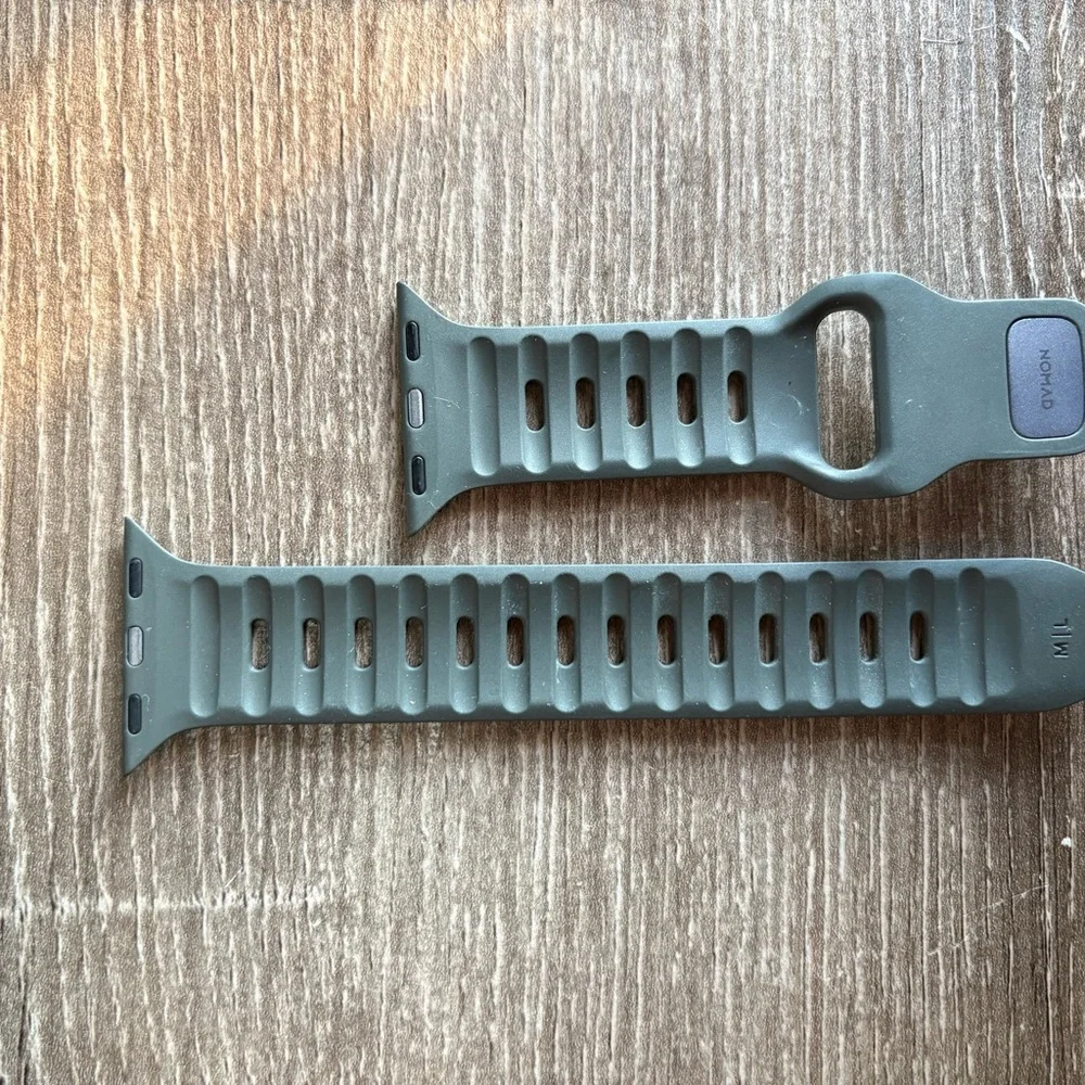 Nomad Goods Sport Band Apple Watch band 42, 44, 45, 49mm